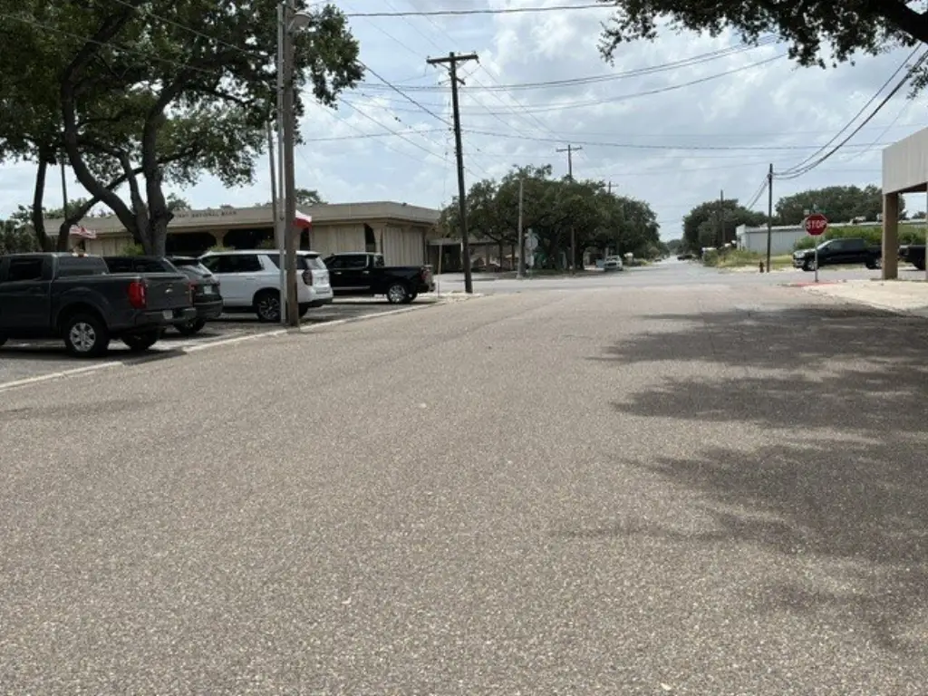 Picture 4