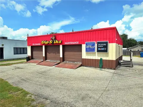 Automotive Service Shop
