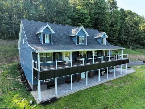 Spacious Farmhouse on 20+ Acres