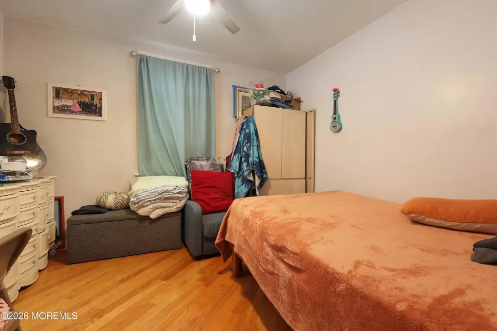 Picture 18