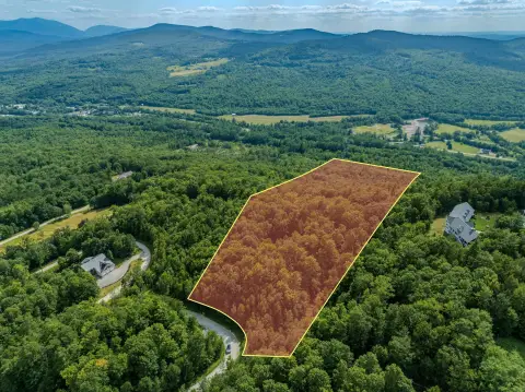 Partially Cleared Mountain View Homesite