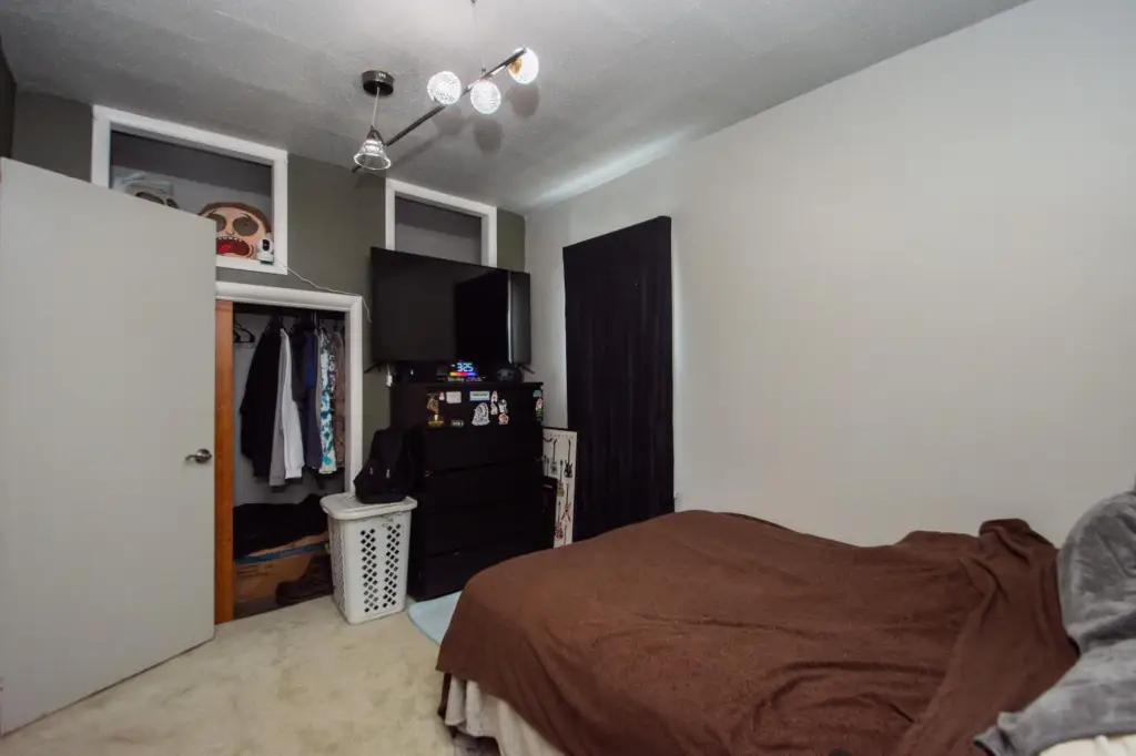 Picture 3