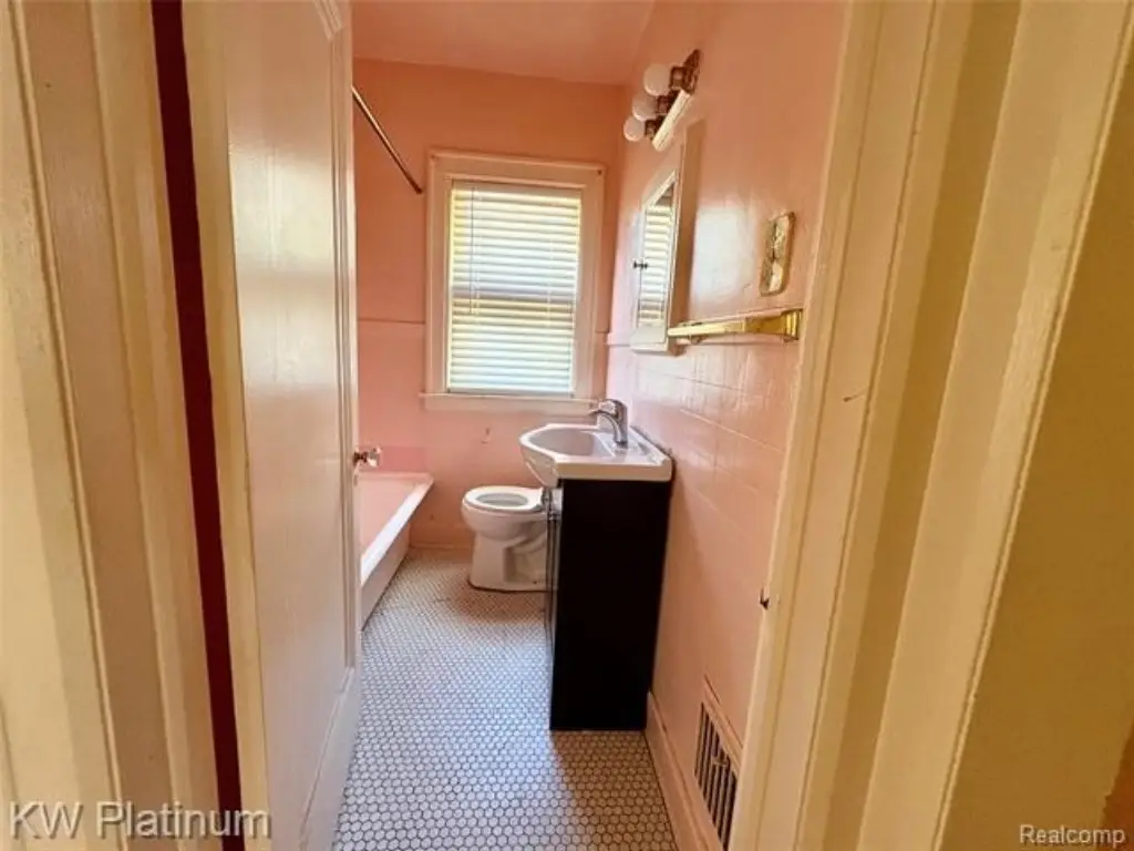 Picture 16