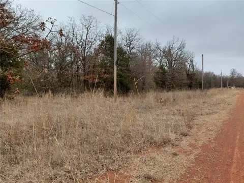 Guthrie, OK Wooded Acreage Land