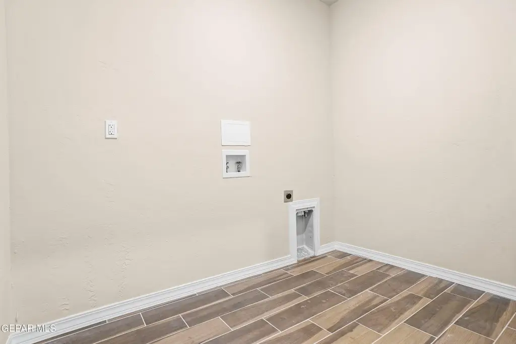 Picture 28