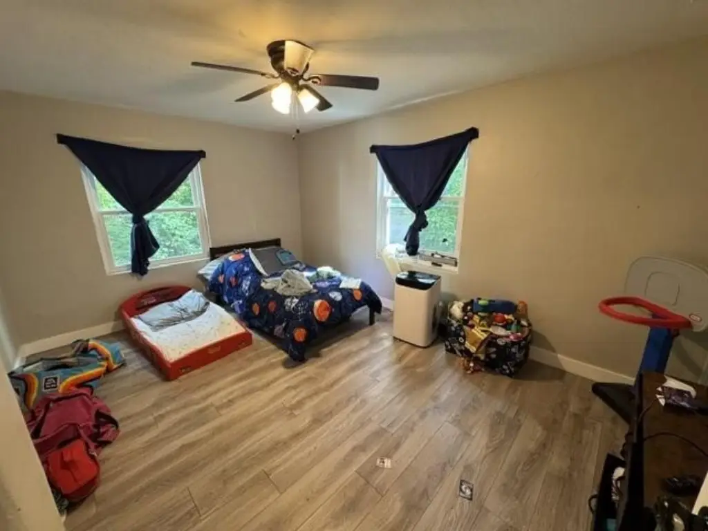 Picture 6