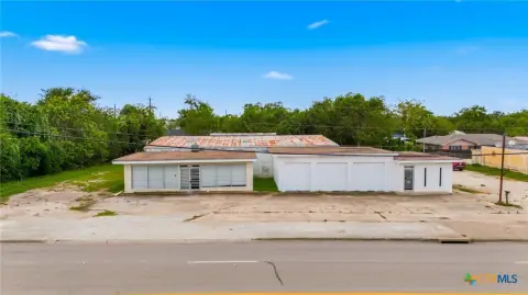 Automotive Repair Shop Building