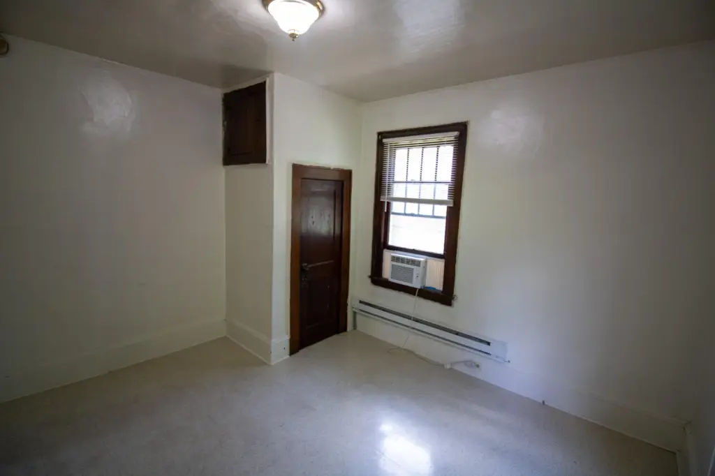 Picture 11