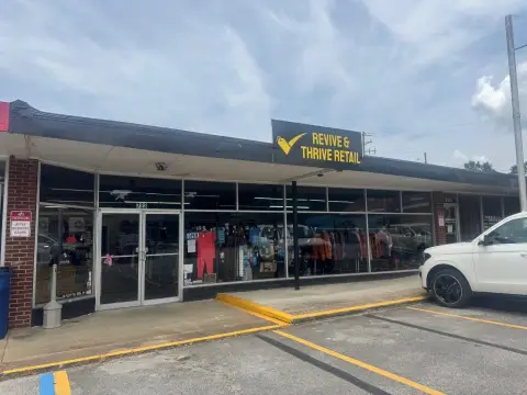 Waynesboro Commercial Building For Sale