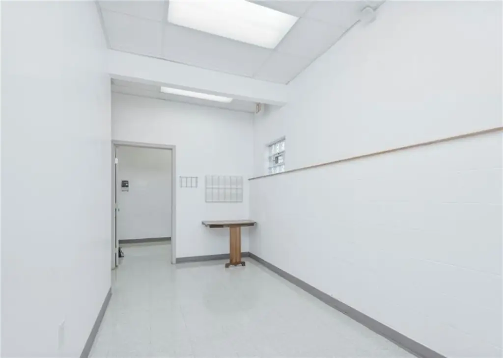 Picture 16