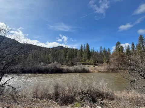 Klamath Riverfront Land Opportunity