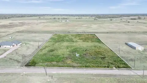 Land Parcel in Whitesboro, Texas