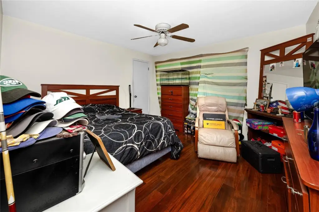 Picture 9