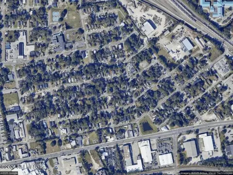 Residential Land in Jacksonville, FL