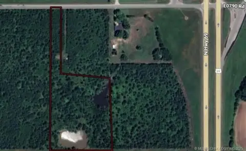 Secluded Acreage Near Verdigris River