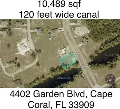 Waterfront Corner Lot in Cape Coral