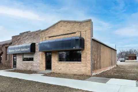 Onawa Commercial Building on Main