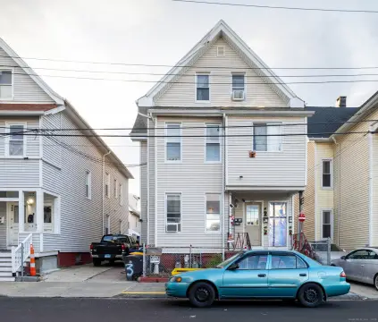 Income-Producing 3-Unit Building