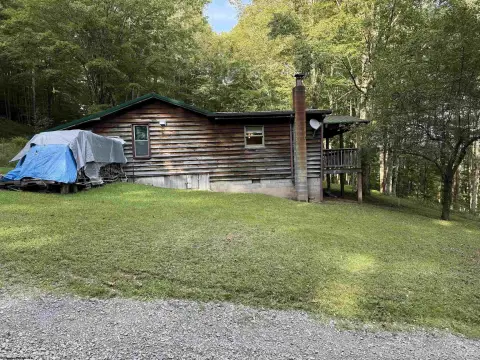 Scenic Acreage Near National Forest