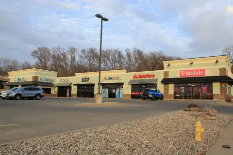 High-Traffic Retail Center For Sale