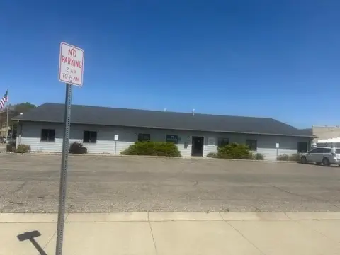 Vermillion Commercial Building For Sale