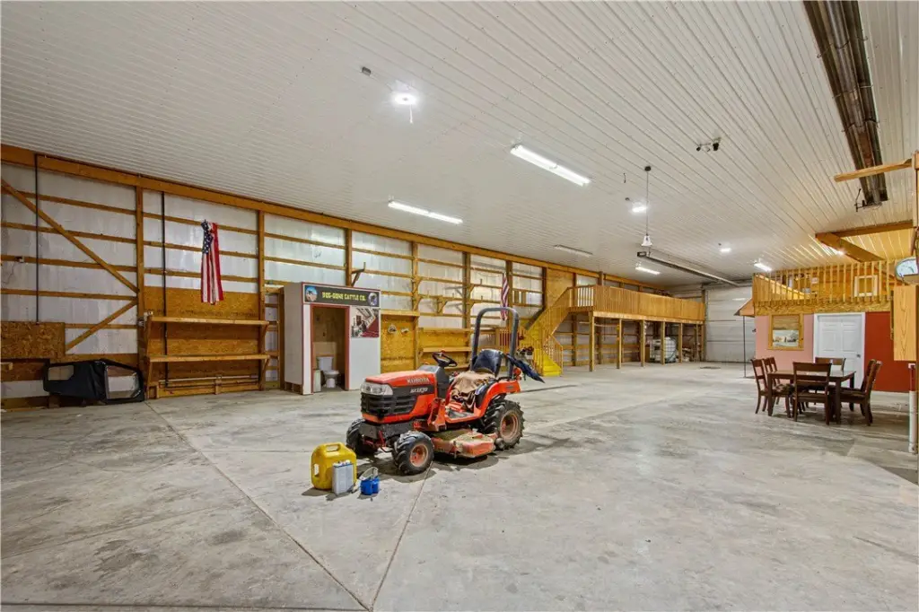 Picture 4