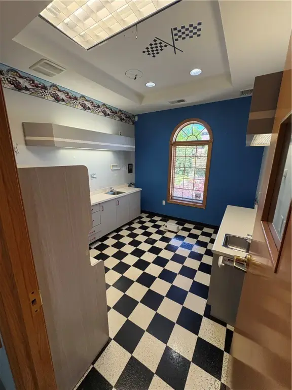 Picture 9