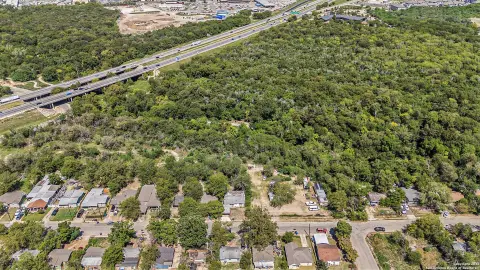 San Antonio Oversized Deep Lot