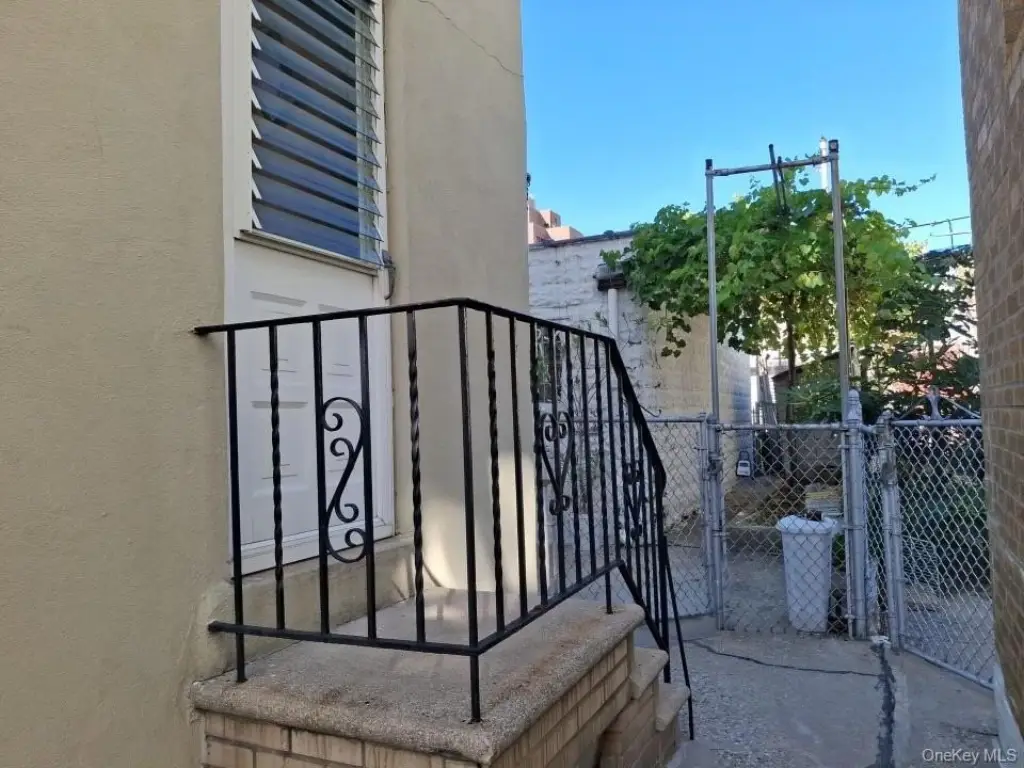 Picture 6