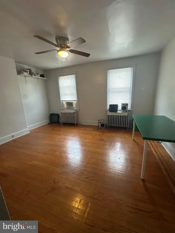 Picture 3