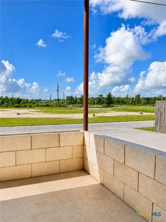 Picture 4