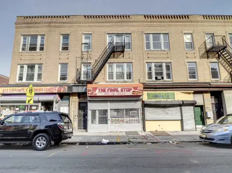 Renovated Mixed-Use Investment Property