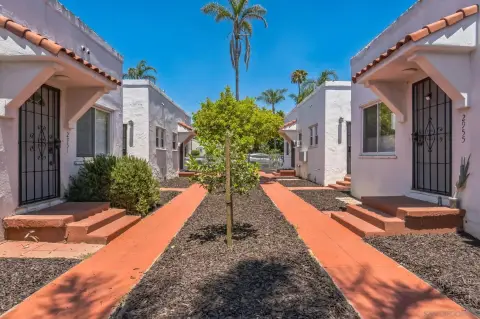 San Diego Multifamily Bungalow Court
