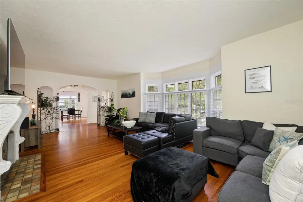 Picture 12