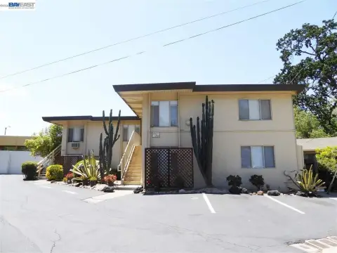 Six-Unit Apartment Building