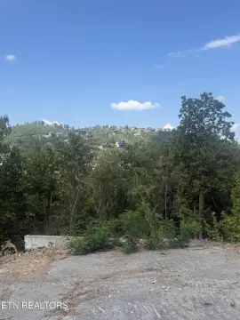 Gatlinburg Land Near Downtown