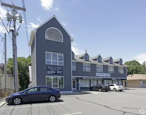 Fairfield Commercial Space For Lease