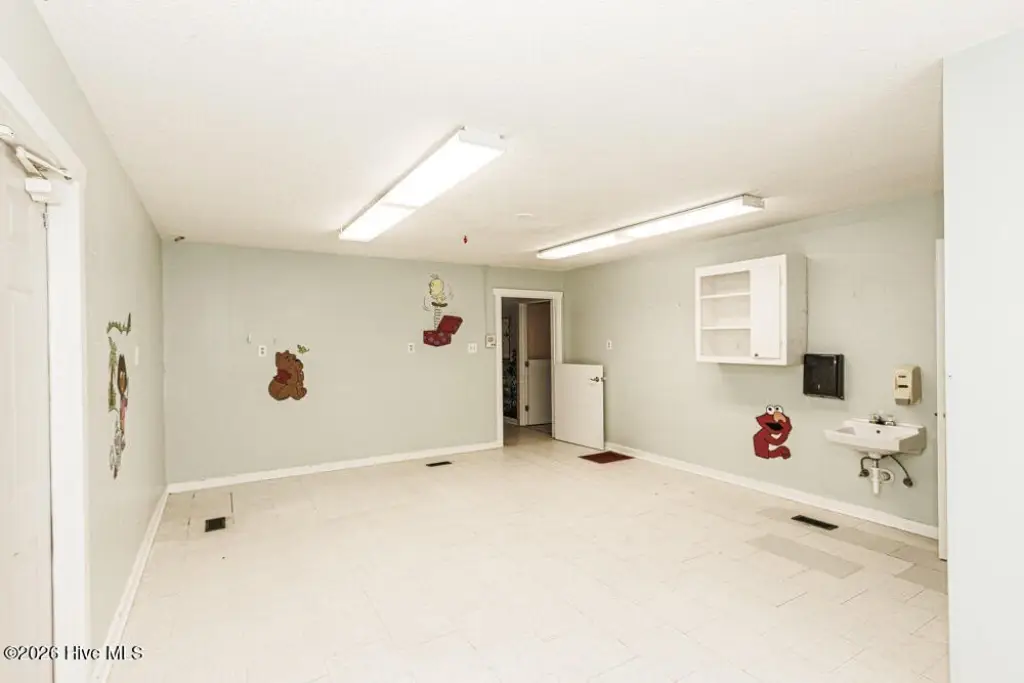 Picture 19