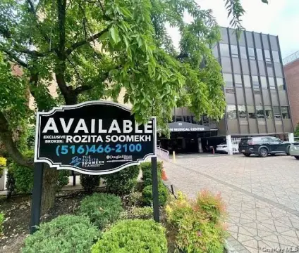 Great Neck Commercial Space Available