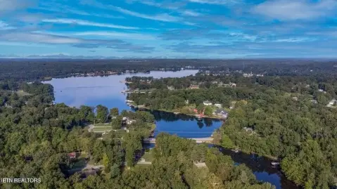 Lakefront Lot in Crossville, TN