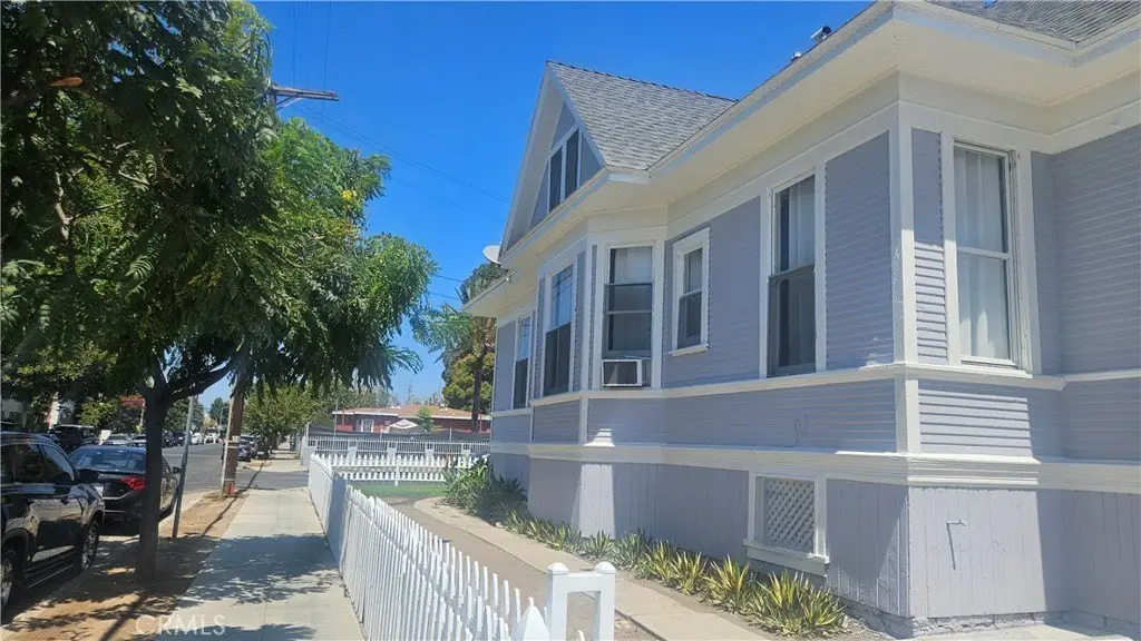 Picture 5