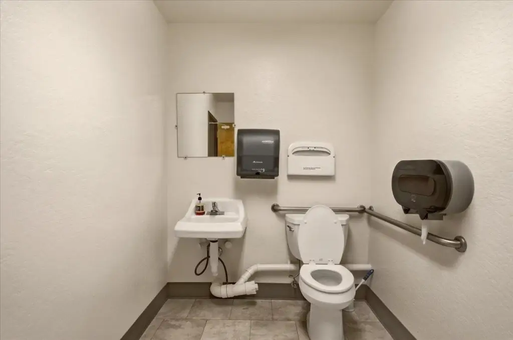 Picture 37