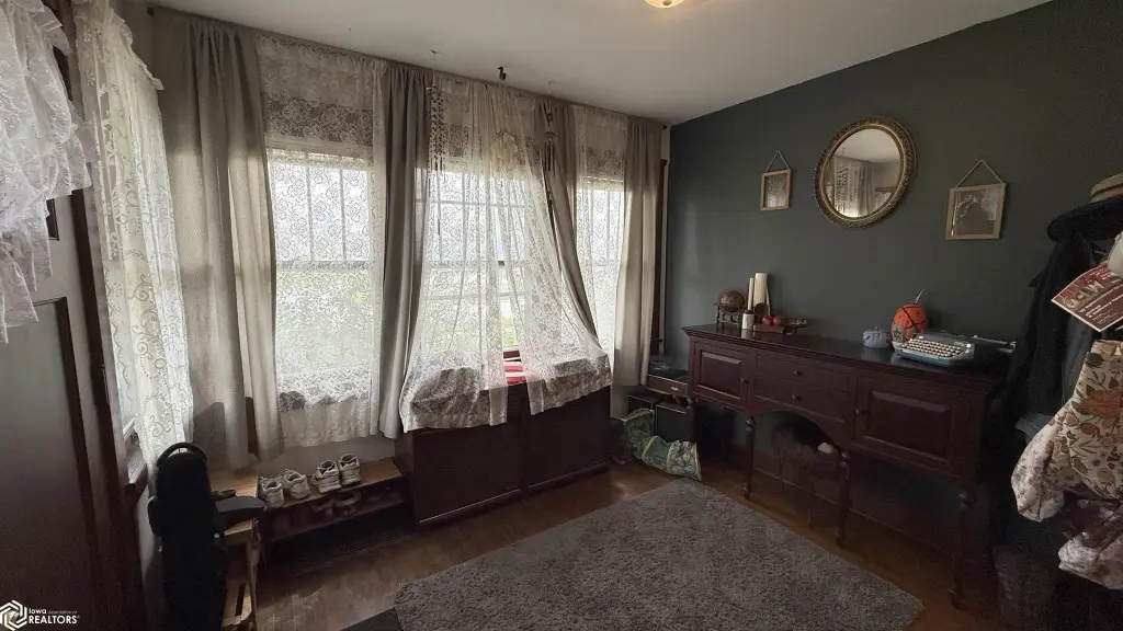 Picture 10