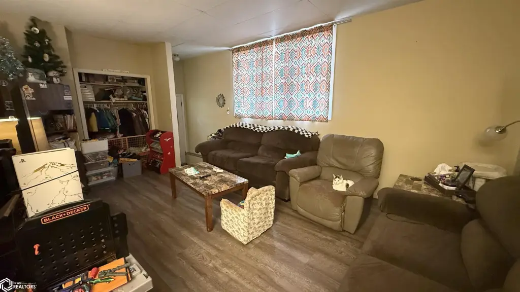 Picture 2