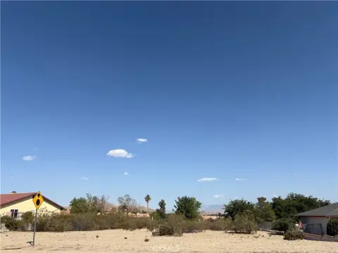 Apple Valley Graded Lot