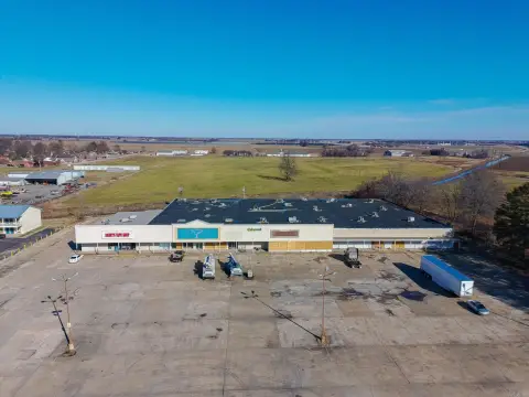 Large-Format Shopping Center