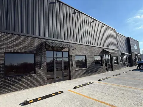 New Retail Space on Hwy 61