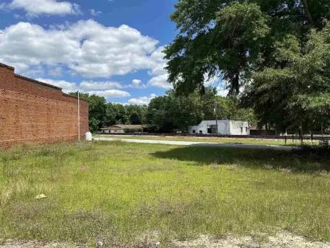 Commercial Lot in Downtown Kingstree