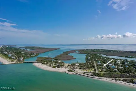 Sanibel Land with Gulf Views