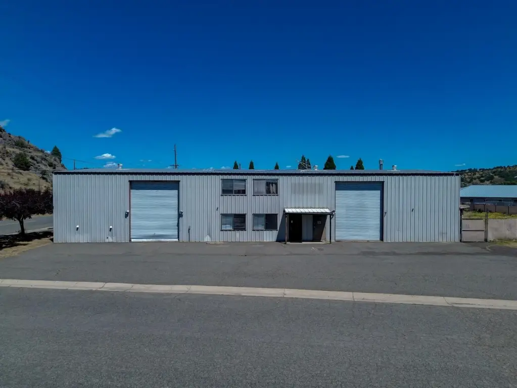 237 Greenhorn Rd, Yreka, CA 96097